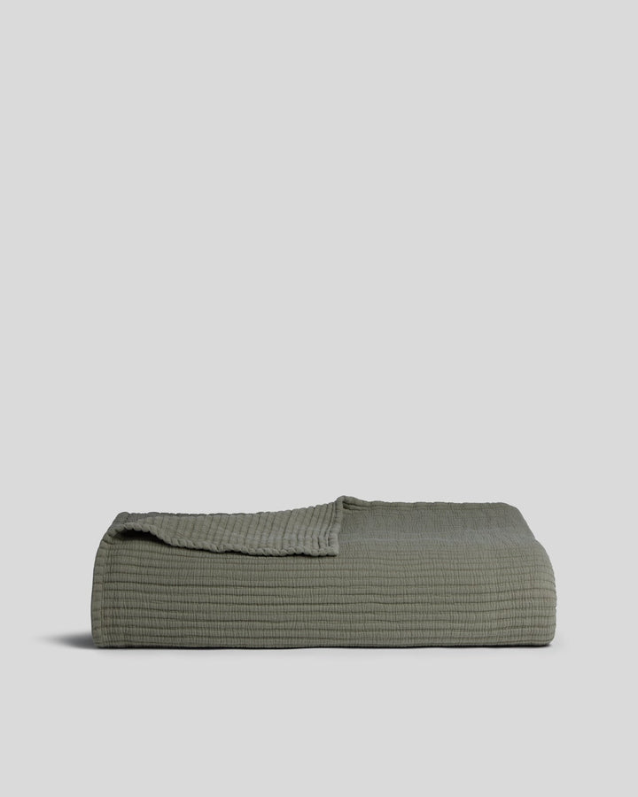 Matelasse Coverlet (Moss)